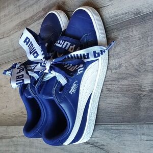 Puma Blue and White Sneakers With Big Laces Size 8